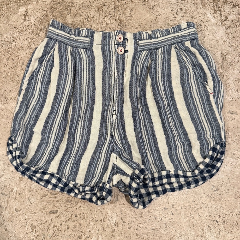 PILCRO Everyday Striped Shorts